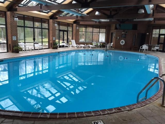 Turkey Run Inn & Cabins Marshall Екстериор снимка