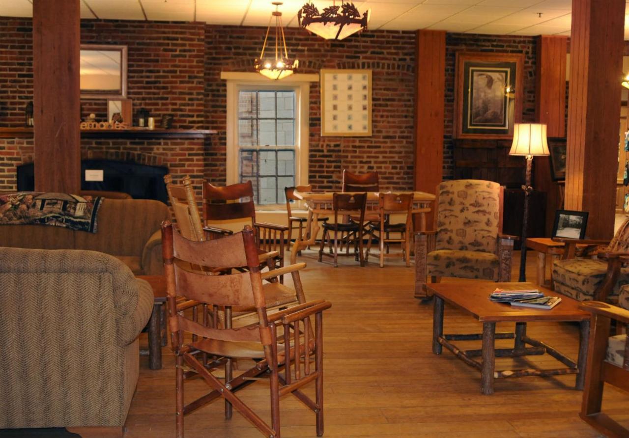 Turkey Run Inn & Cabins Marshall Екстериор снимка